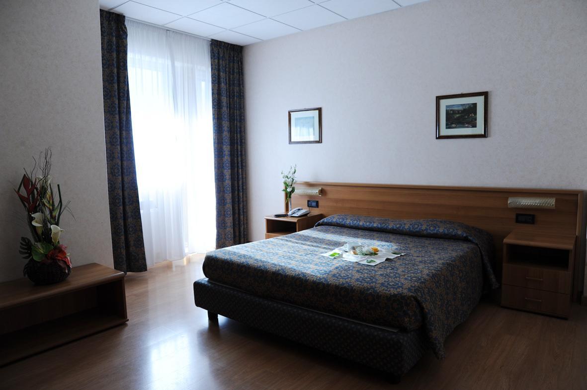 Park Hotel Scanno Camera foto